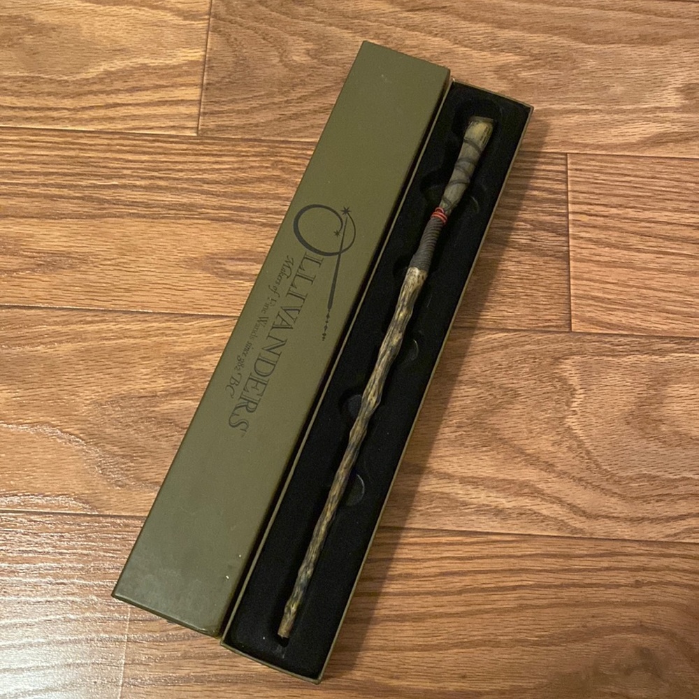 Interactive Wand from Hogwarts in Universal